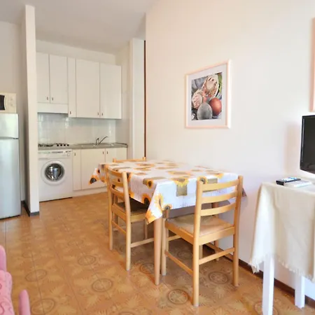 Apartman Ranieri-3 By Interhome